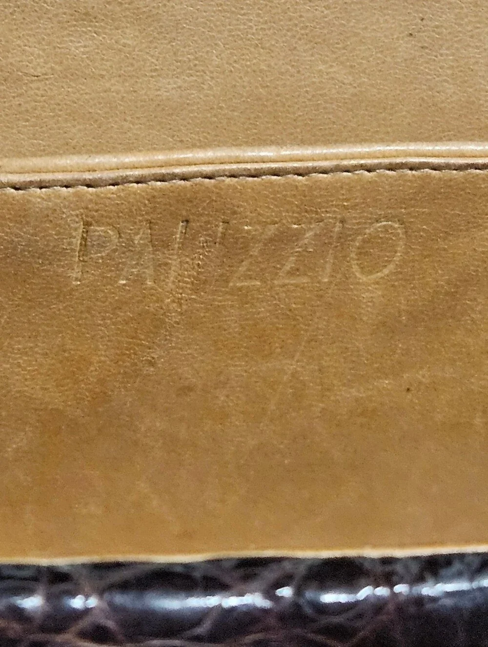 Vintage 1950s Palizzio Brown Genuine Crocodile Alligator Box Purse Handbag